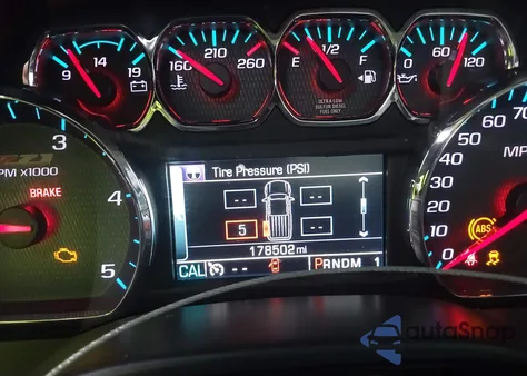 2015 Chevrolet Silverado 2500Hd Lt z USA, uszkodzony, nr VIN 1GC1KVE89FF567307